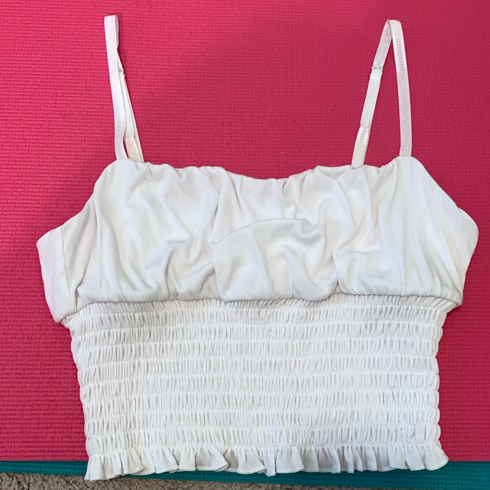 Aritzia | NEW White cami (size:L)